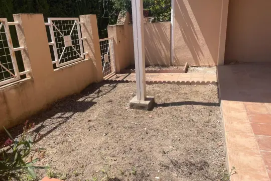 Image 9 thumb
