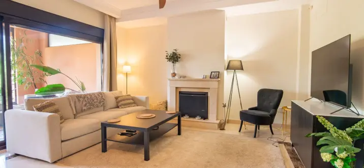 Sale of townhouse in Estepona 0