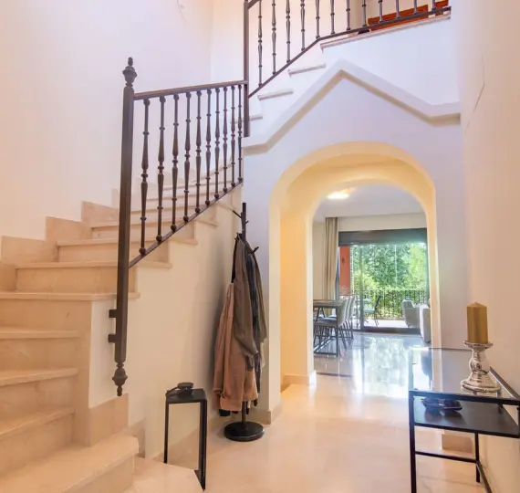 Sale of townhouse in Estepona