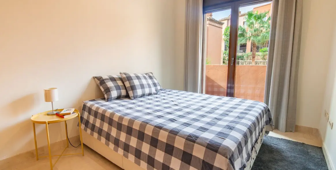 Sale of townhouse in Estepona 19