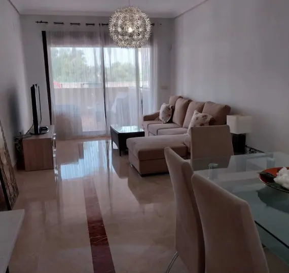 Апартаменты на первом этаже R5071156