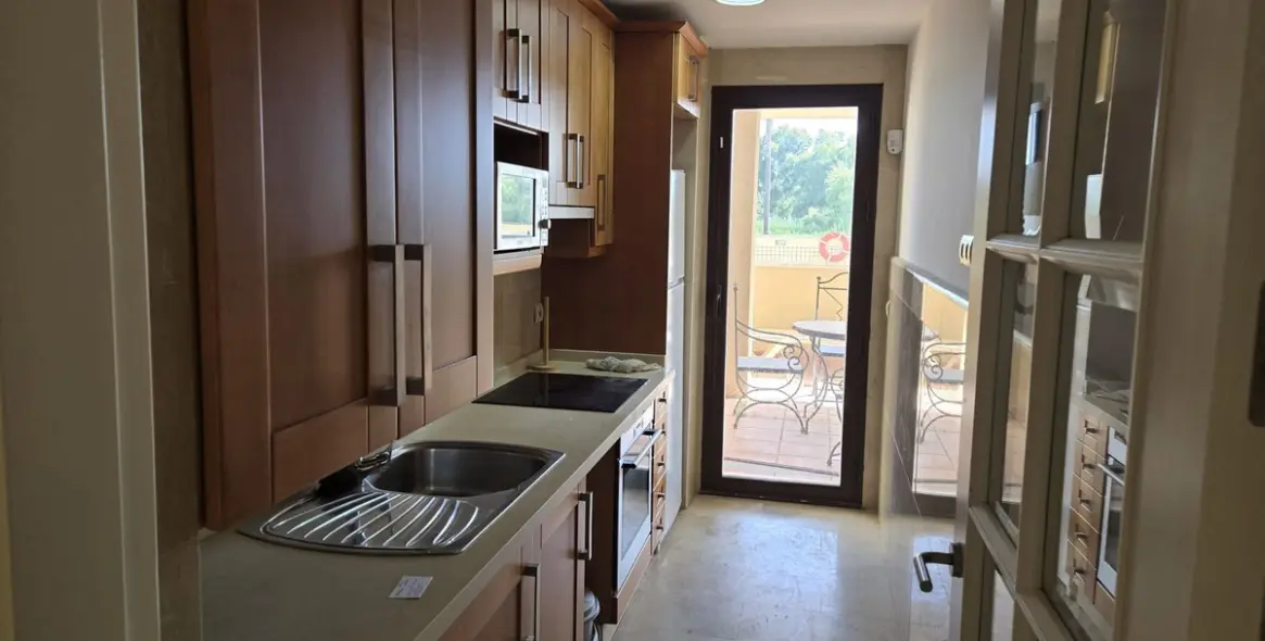 Продажа апартаментов на первом этаже в Sotogrande (район Sotogrande ) 5