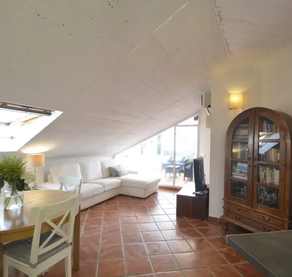 Sale of penthouse in Marbella