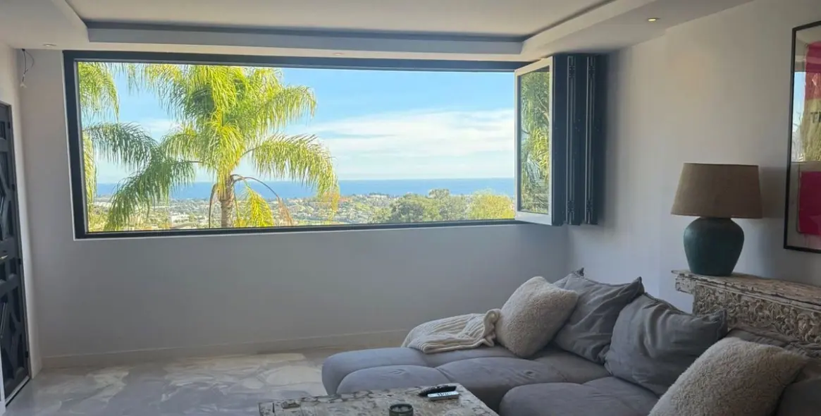 Продажа апартаментов на среднем этаже в Benahavís 1