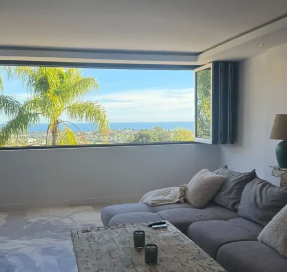 Продажа апартаментов на среднем этаже в Benahavís