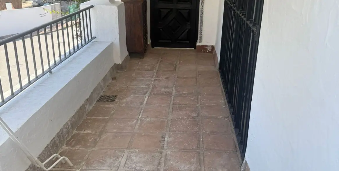 Продажа апартаментов на среднем этаже в La Quinta 13