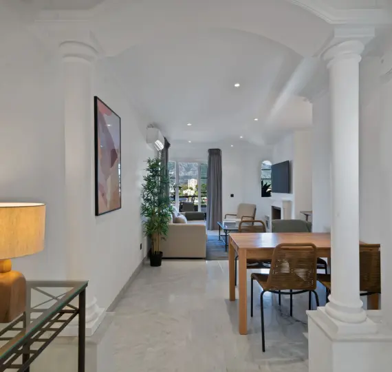 Sale of ground floor apartment in Nueva Andalucía