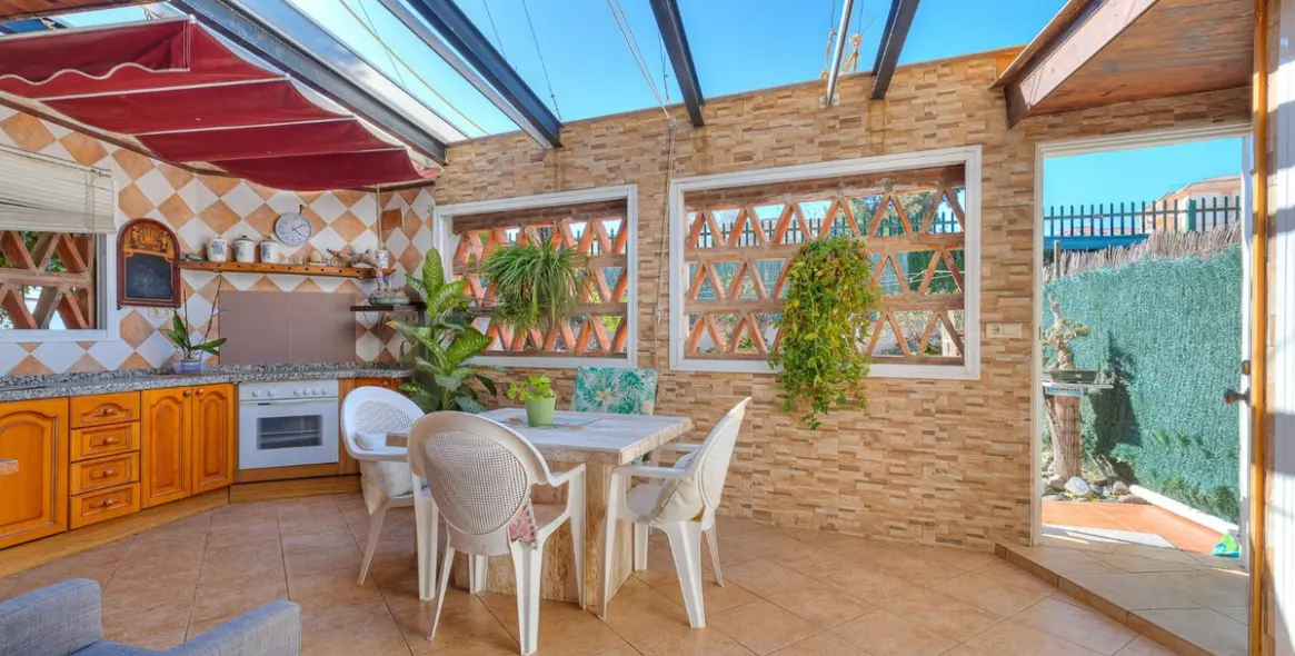 Sale of semi-detached house in Fuengirola 1