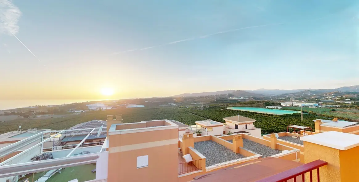 Sale of semi-detached house in Vélez-Málaga 18