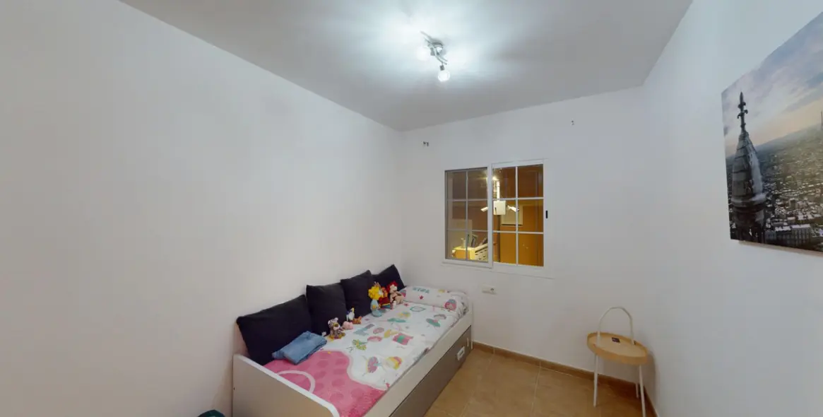 Sale of semi-detached house in Vélez-Málaga 25