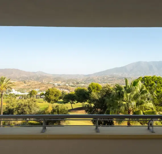 Sale of middle floor apartment in La Cala Golf