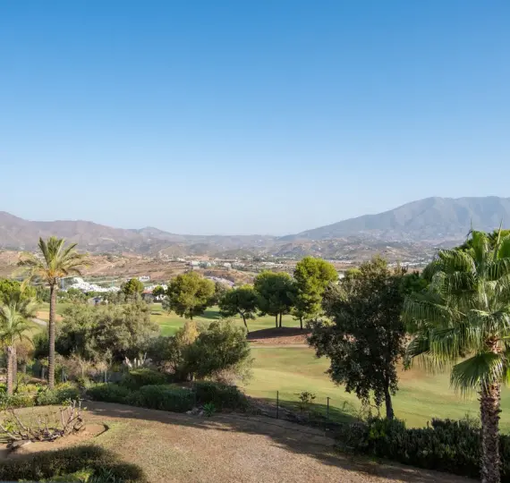 Sale of middle floor apartment in La Cala Golf