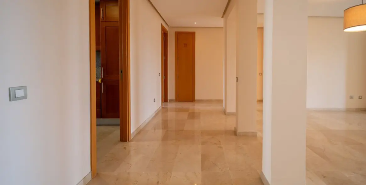 Venta de apartamento en planta media en La Cala Golf 22