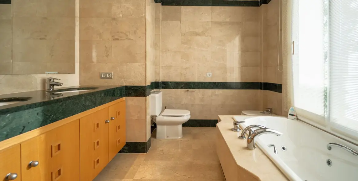 Venta de apartamento en planta media en La Cala Golf 35