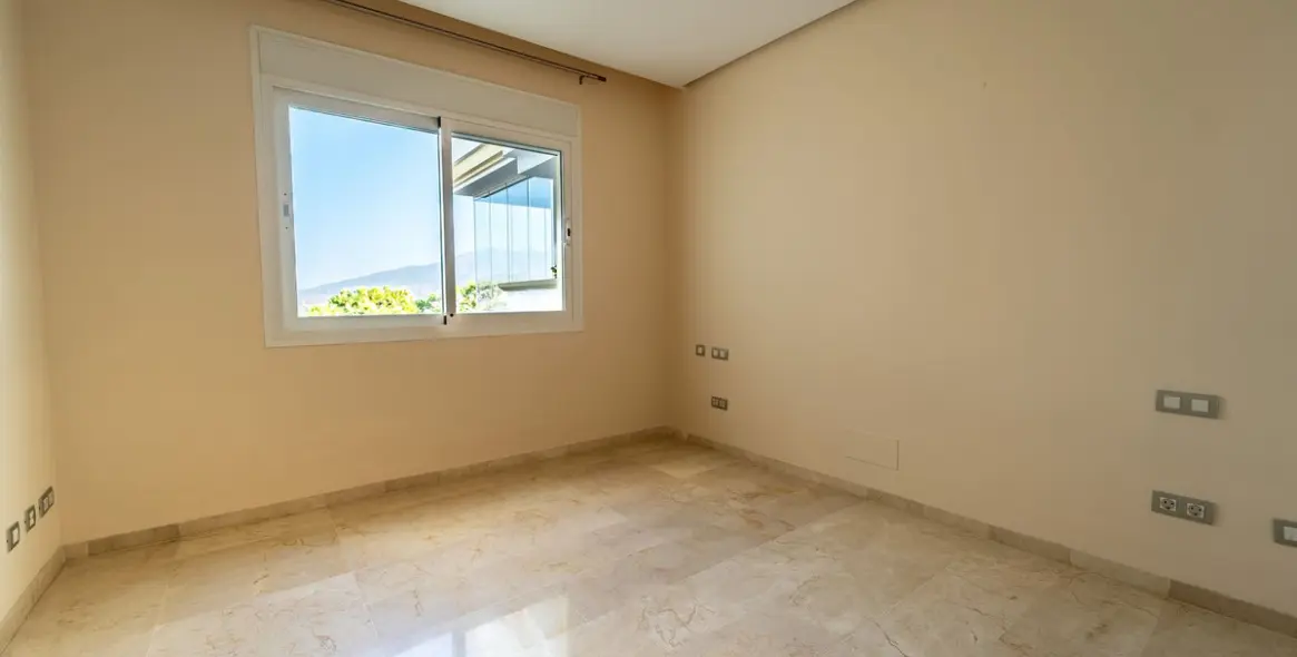 Venta de apartamento en planta media en La Cala Golf 43
