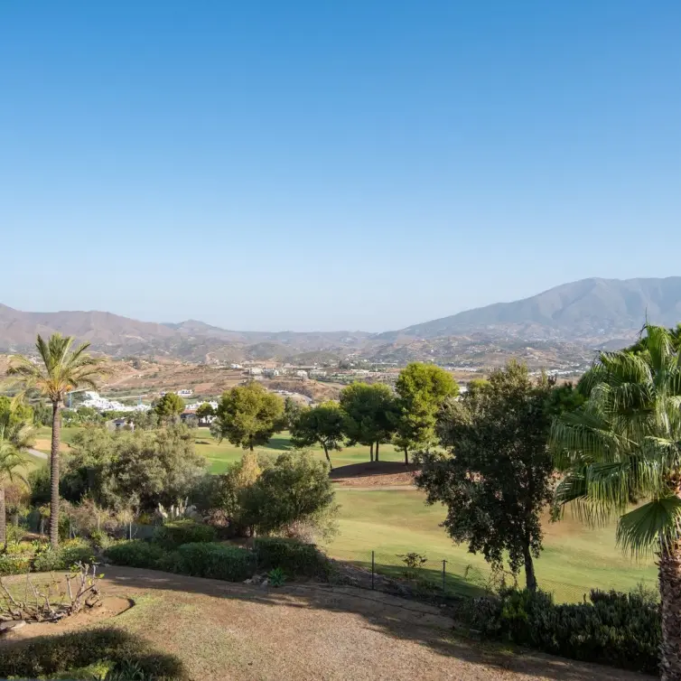 Sale of middle floor apartment in La Cala Golf