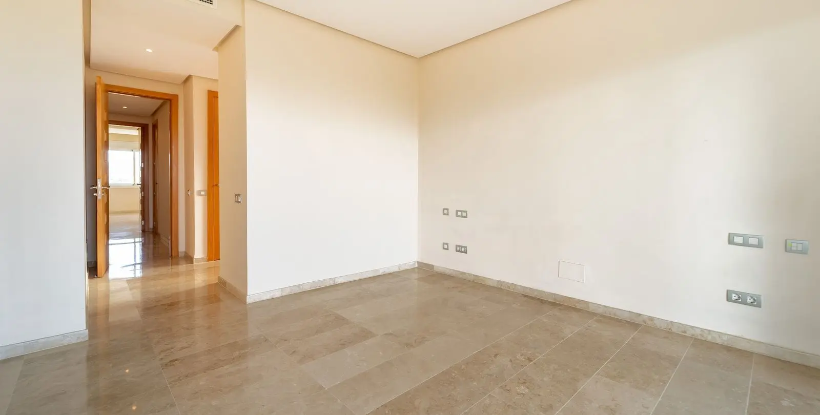 Venta de apartamento en planta media en La Cala Golf 33