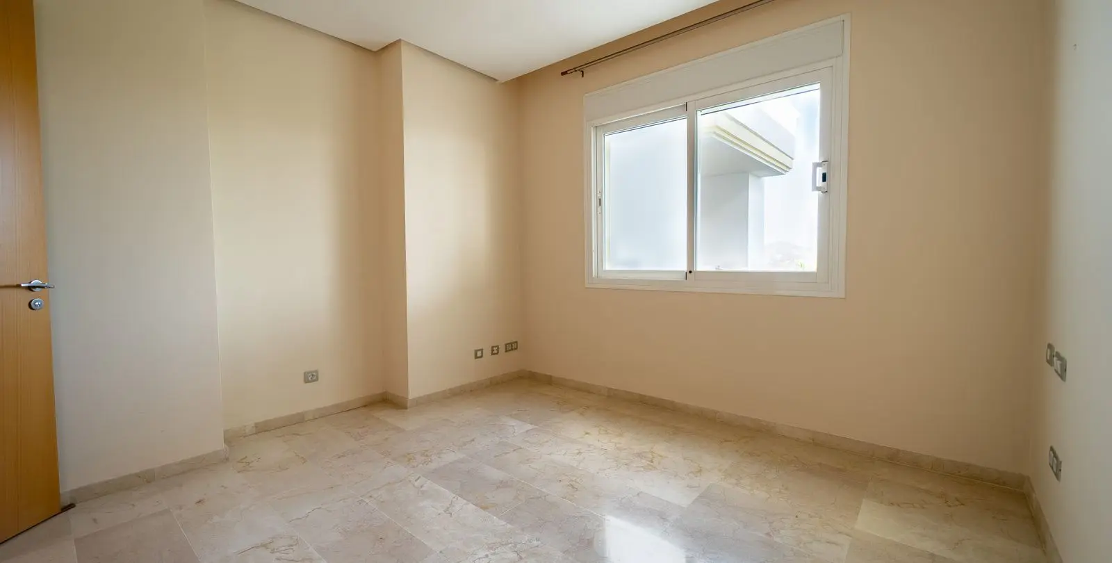 Venta de apartamento en planta media en La Cala Golf 44