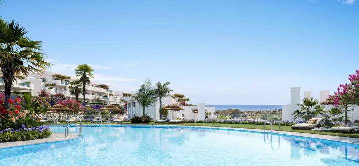 Sale of middle floor apartment in Casares 2