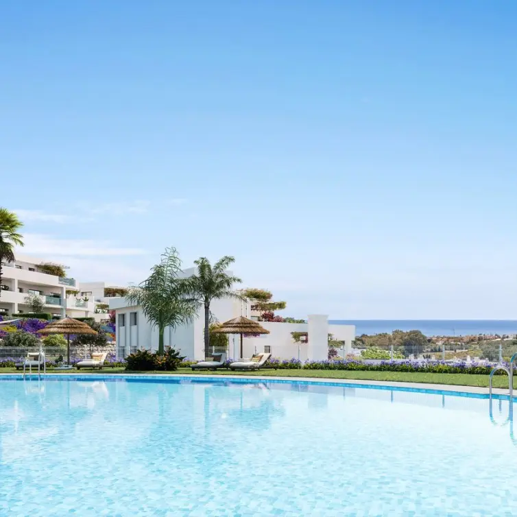 Sale of middle floor apartment in Casares