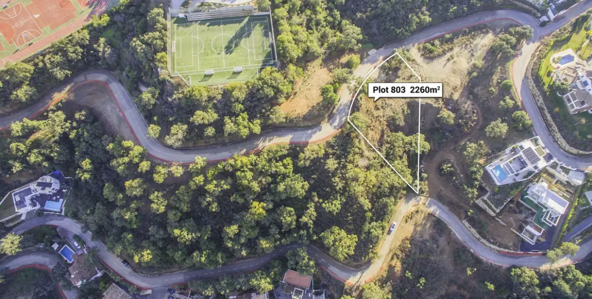 Sale of residential plot in La Mairena 1