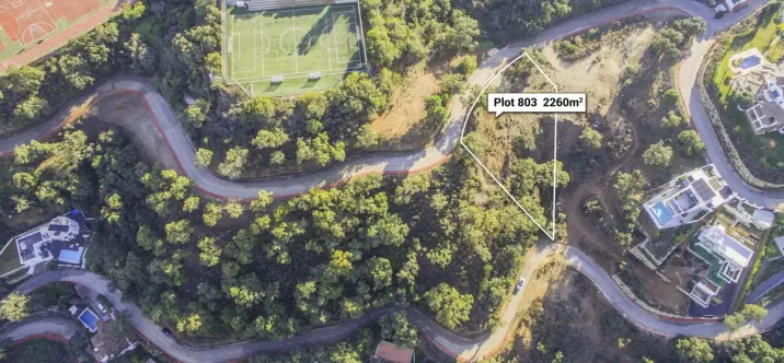 Продажа  жилого участка в La Mairena 0