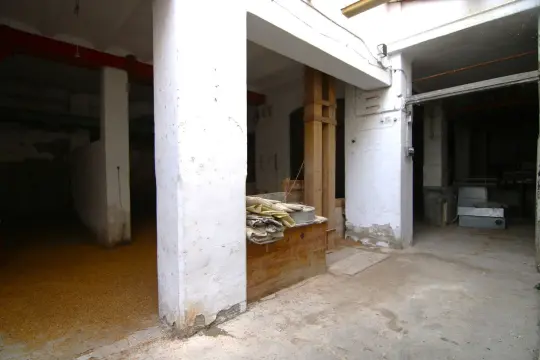 Image 7 thumb