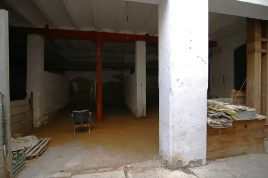 Image 8 thumb