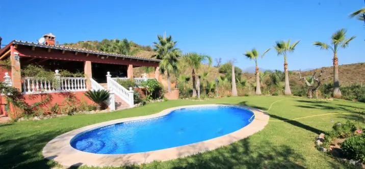 Sale of finca - cortijo in Monda 1