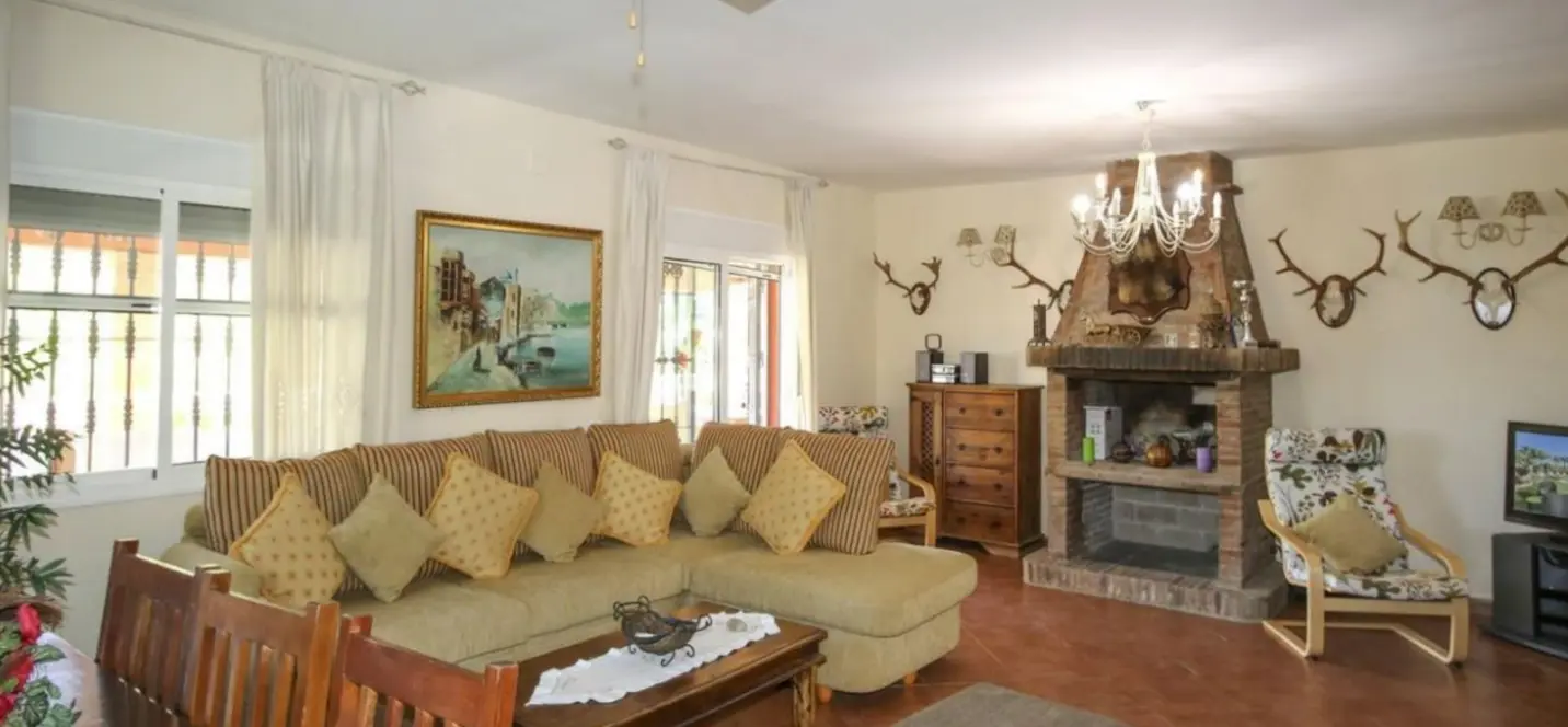 Sale of finca - cortijo in Monda 4