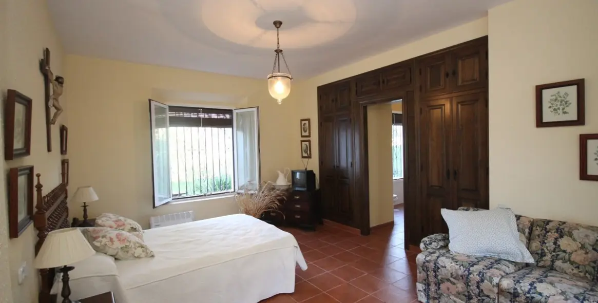 Sale of finca - cortijo in Ronda 18