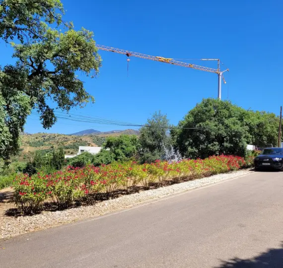 Venta de parcela residencial en Elviria