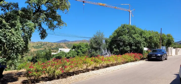 Venta de parcela residencial en Elviria 3