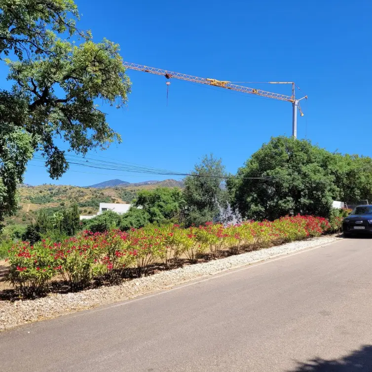 Продажа  жилого участка в Elviria