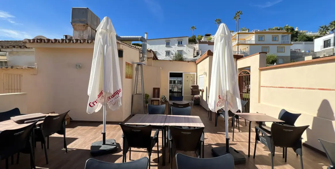 Venta de bar en La Cala de Mijas 23