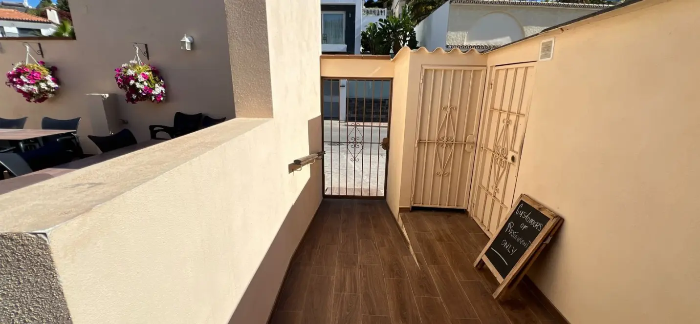 Sale of bar in La Cala de Mijas 1