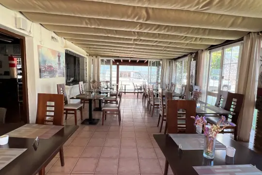 Image 4 thumb