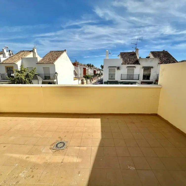 Sale of townhouse in Los Boliches