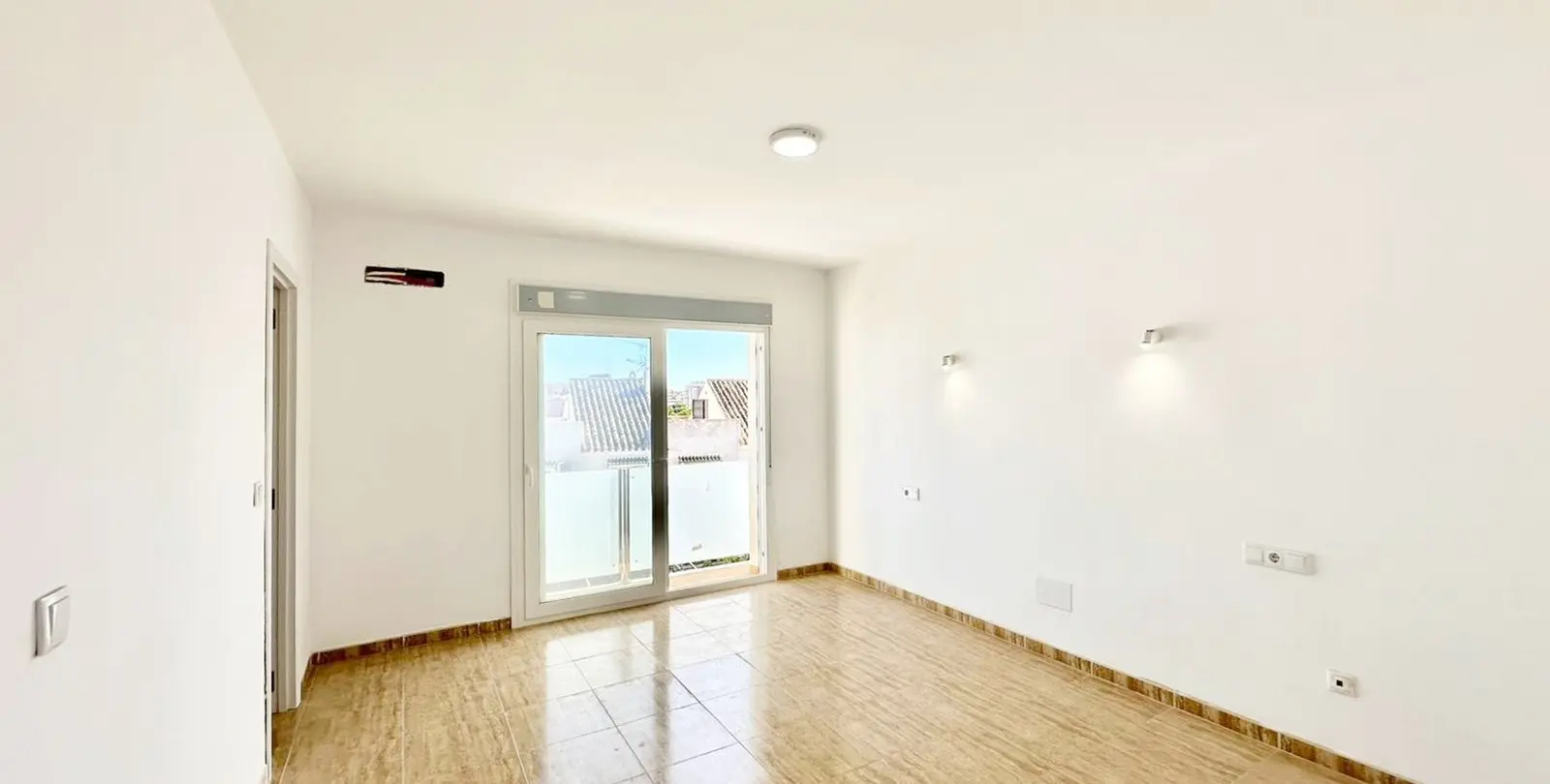 Sale of townhouse in Los Boliches 8