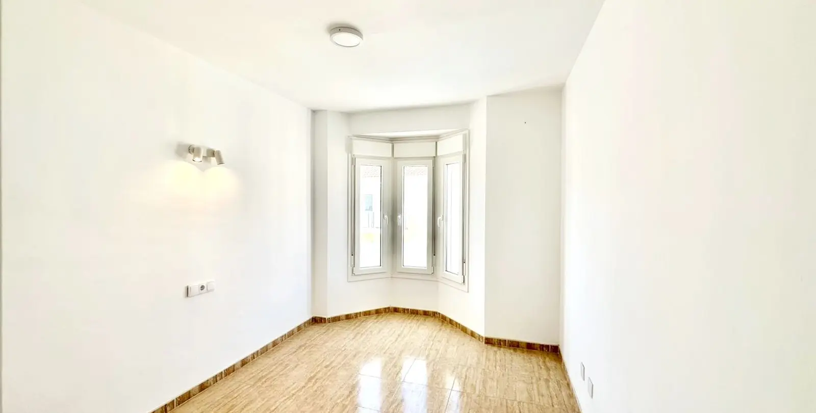Sale of townhouse in Los Boliches 9