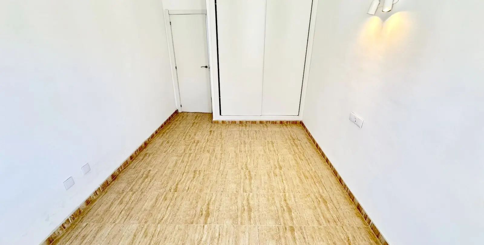 Sale of townhouse in Los Boliches 10