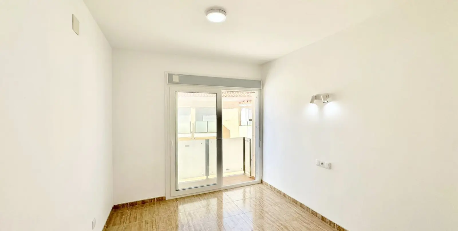 Sale of townhouse in Los Boliches 11
