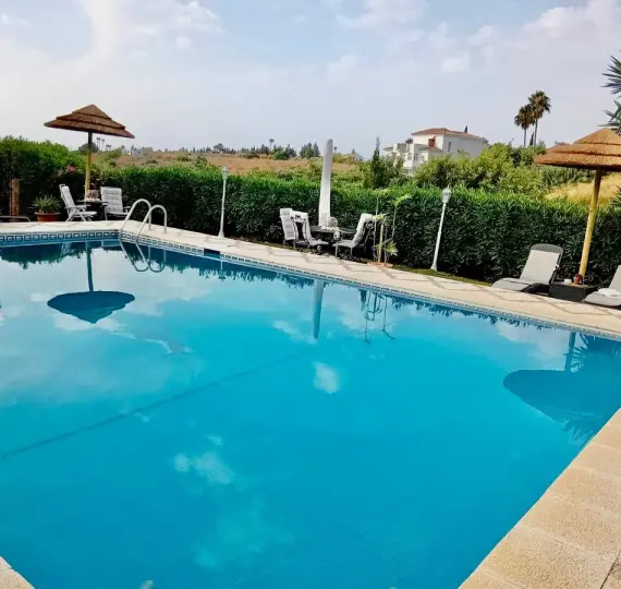 Sale of townhouse in Estepona
