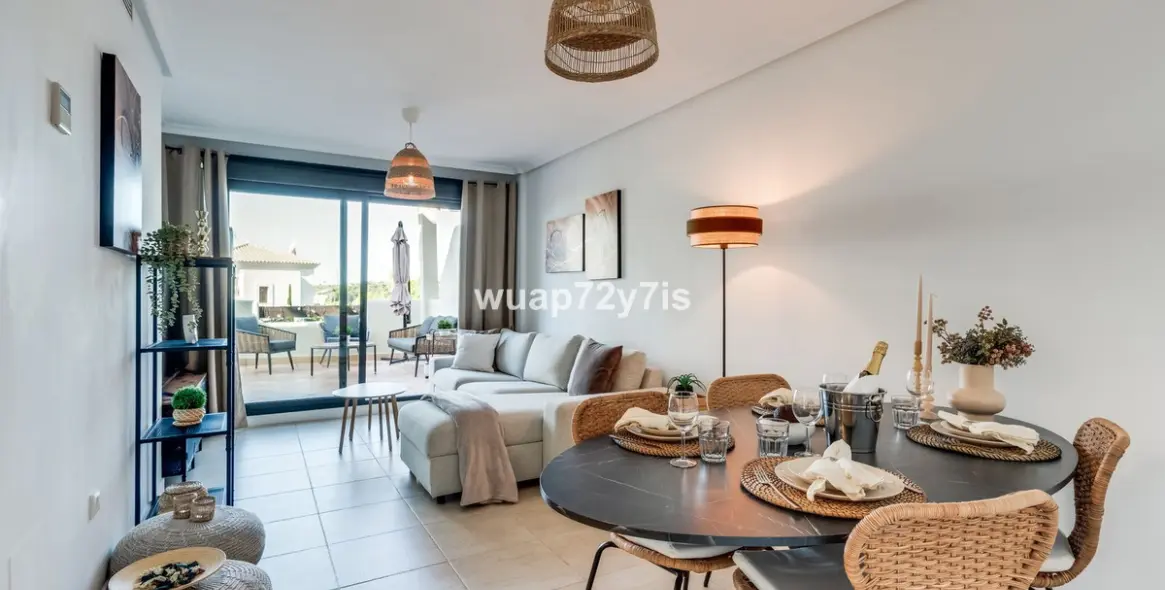 Продажа апартаментов на среднем этаже в Selwo 6