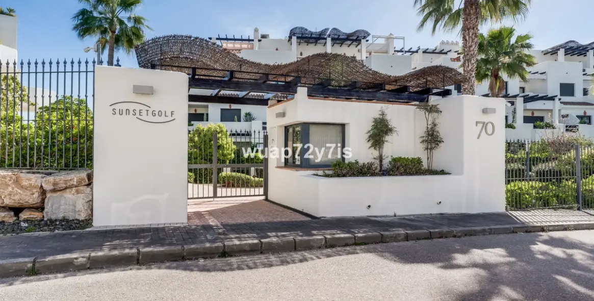 Продажа апартаментов на среднем этаже в Selwo 24