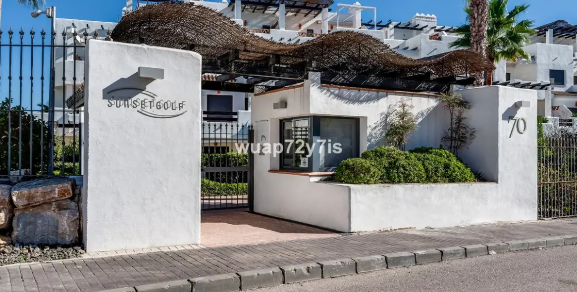 Продажа апартаментов на среднем этаже в Selwo 25