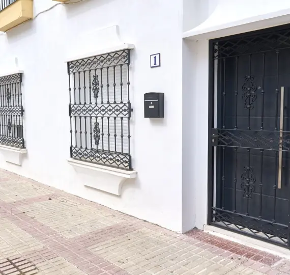 Апартаменты на первом этаже R5063128