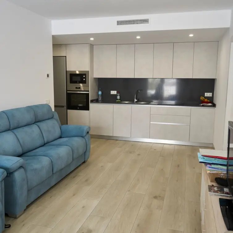 Sale of ground floor apartment in Estepona