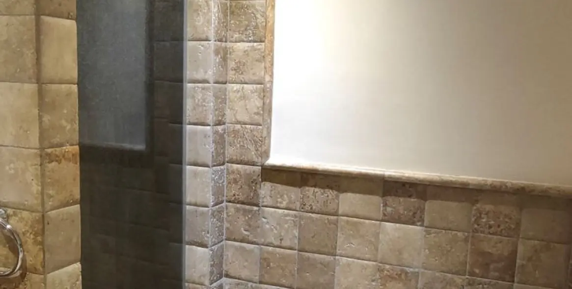 Sale of middle floor apartment in Atalaya 22