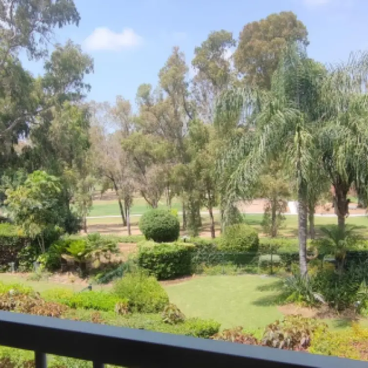 Sale of middle floor apartment in Atalaya